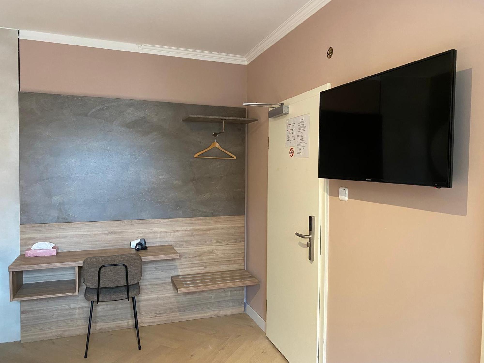 Hotel Petite Koenigsallee Self Check-In Düsseldorf Dış mekan fotoğraf